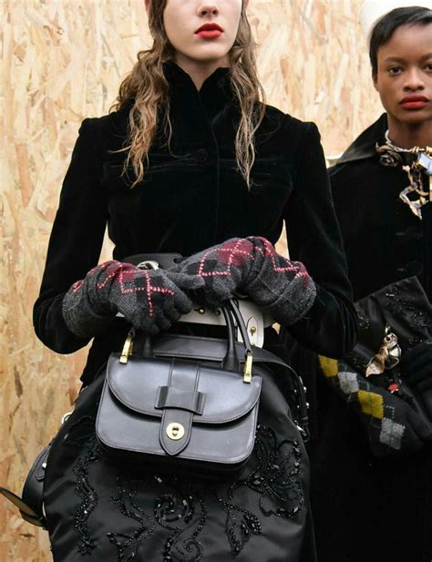 prada gloves with bag